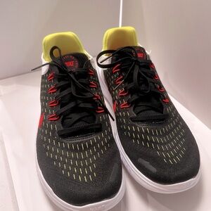 Nike Free RN